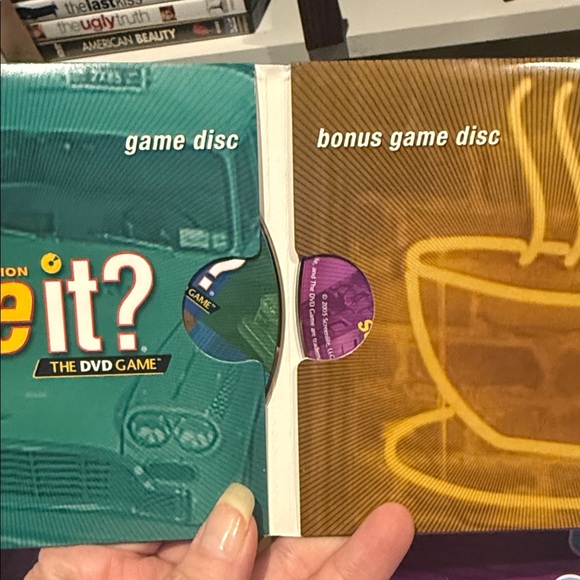 Collector’s item! Scene Weaver Friends Deluxe Edition DVD Game - Picture 4 of 12